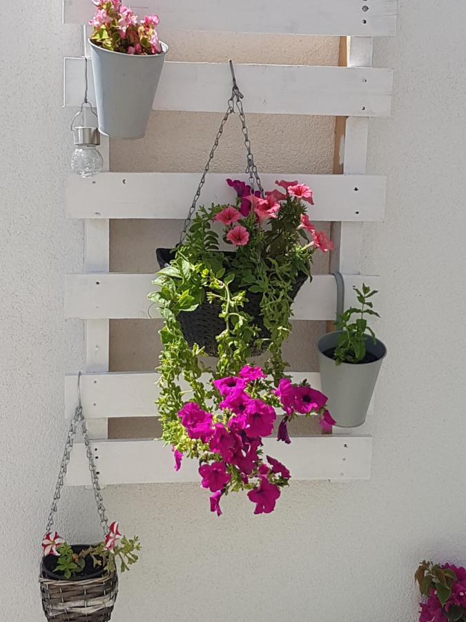 Apartment Mirjana Makarska Buitenkant foto