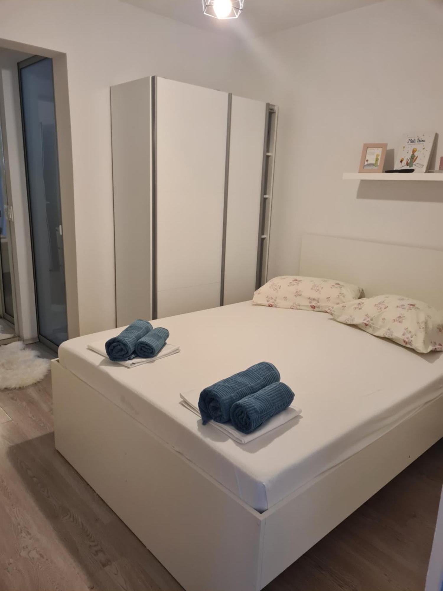 Apartment Mirjana Makarska Buitenkant foto