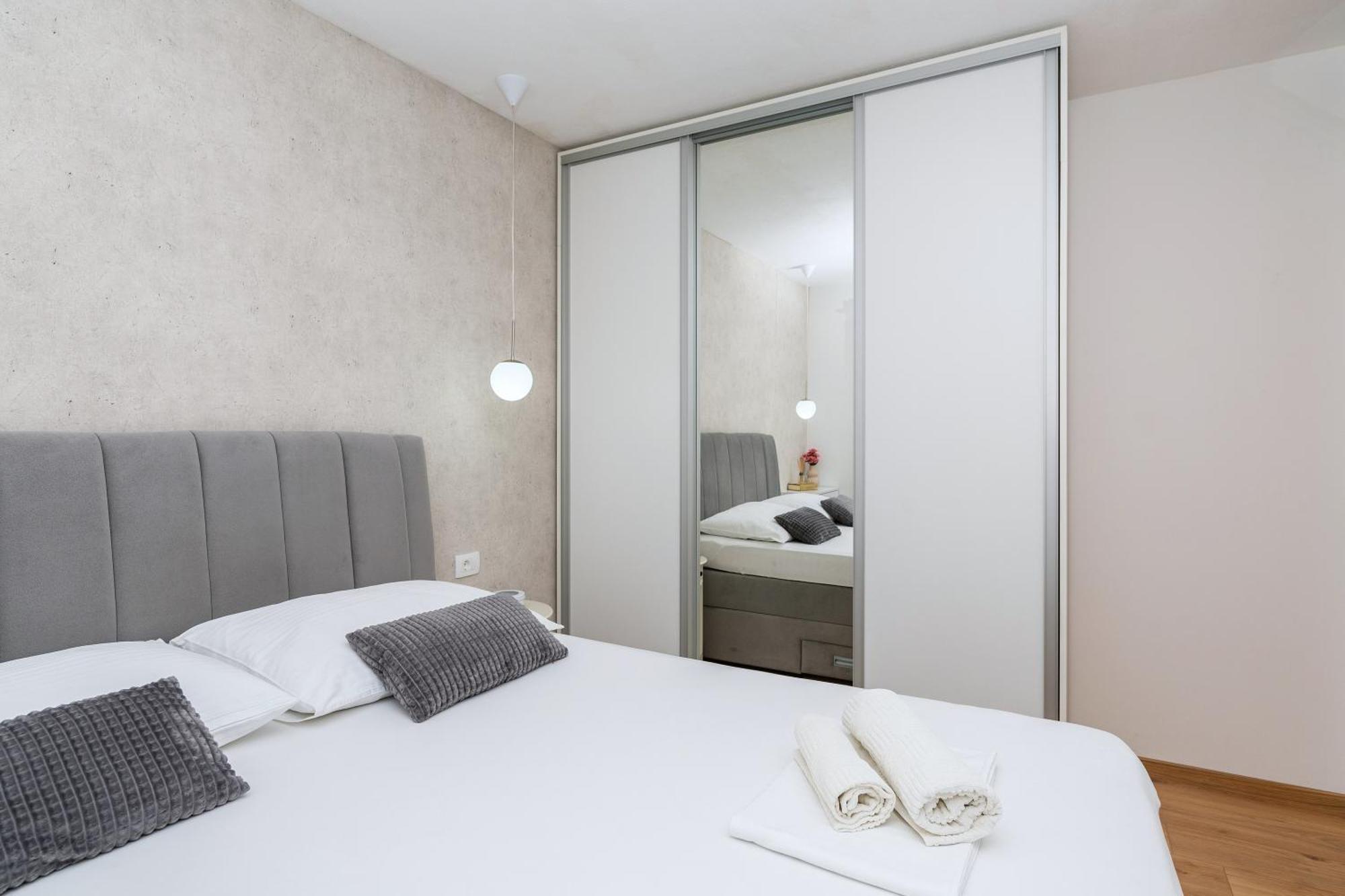 Apartment Mirjana Makarska Buitenkant foto
