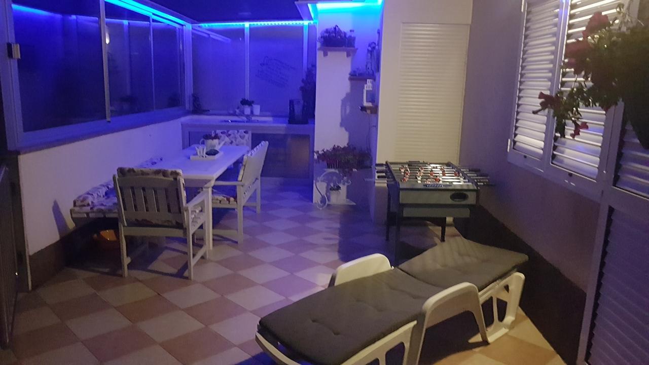 Apartment Mirjana Makarska Buitenkant foto
